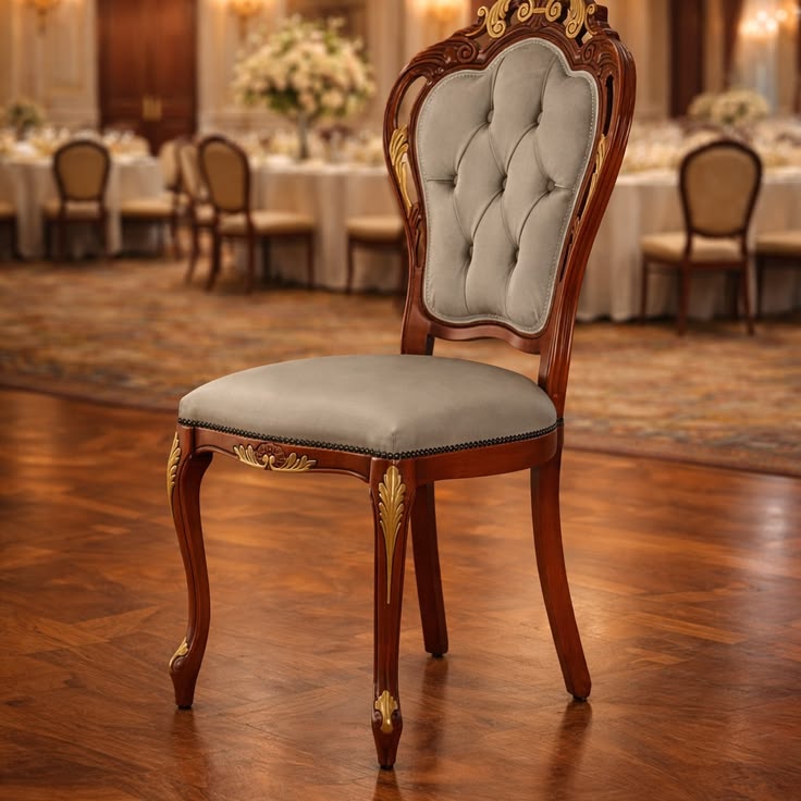 Royal Banquet Chair
